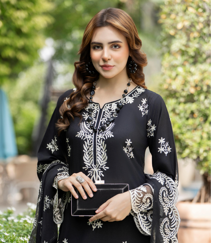Ran-04-Readymade- Rania.H LINEN Collection 2025 - Memsaab Online