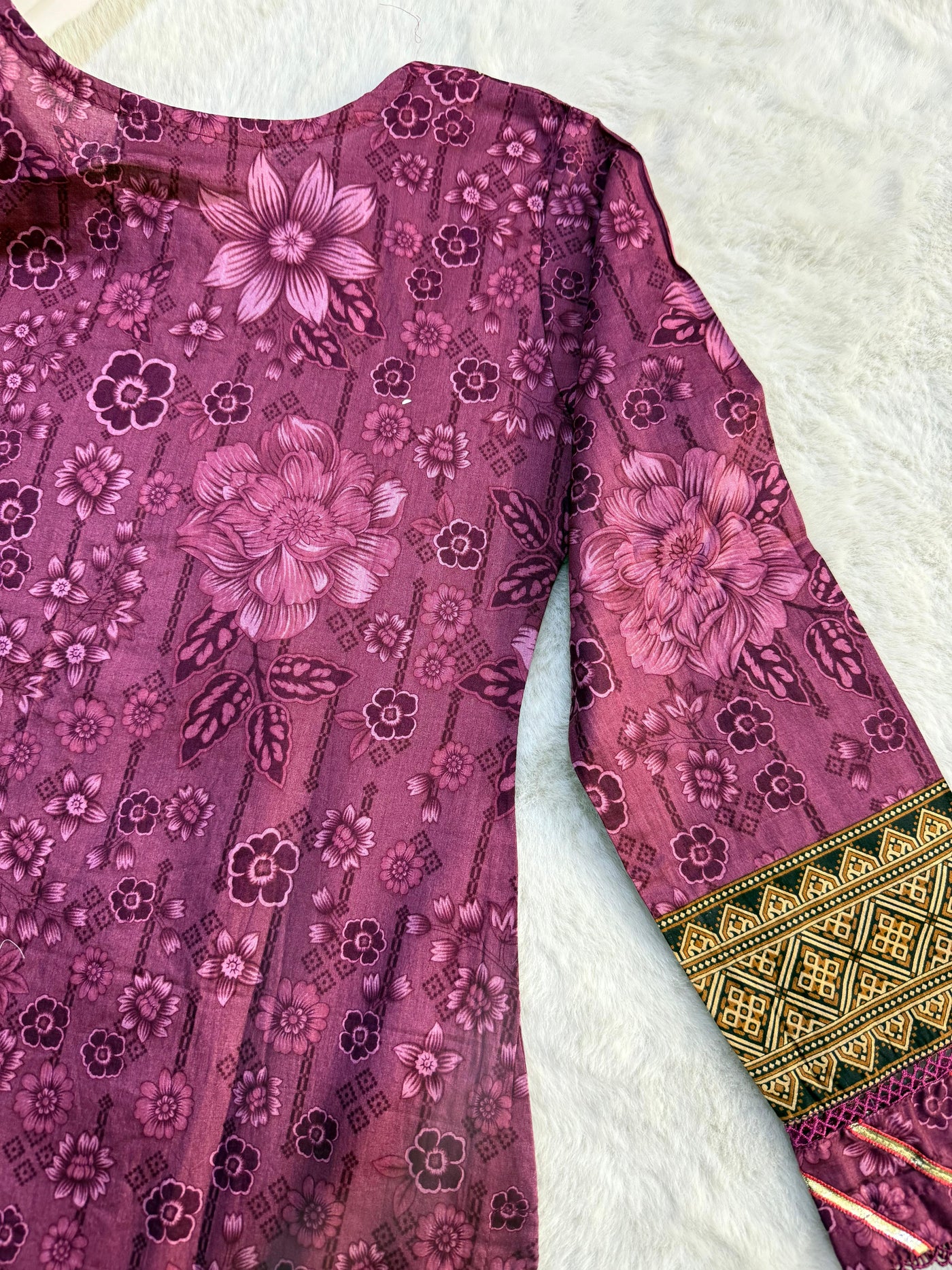 MDNA-13 - Purple Embroidered Lawn Outfit - Memsaab Online