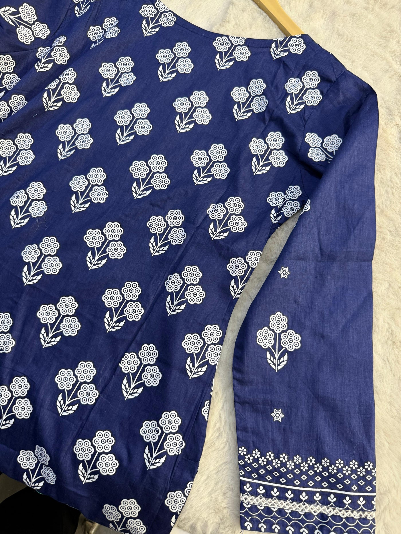 MDNA-02 - Blue Embroidered Lawn Outfit - Memsaab Online