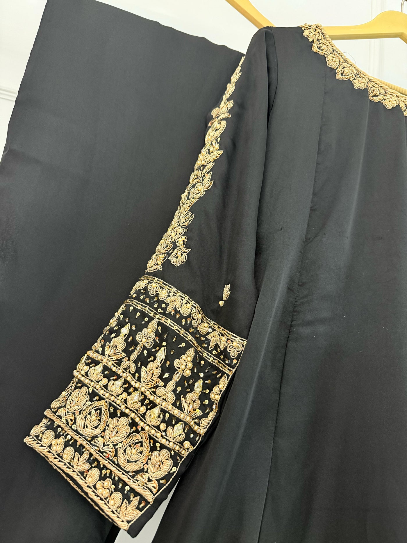 SRB3242- MORNI- Black - Sehrish B Design 2025 - Memsaab Online