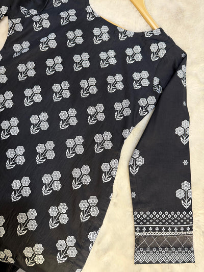 MDNA-01 - Black Embroidered Lawn Outfit - Memsaab Online