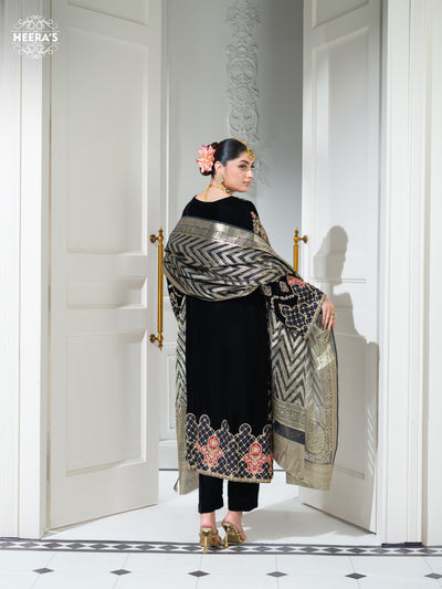 HSS-1153 - Readymade Luxury Velvet Heeras Suit - Memsaab Online