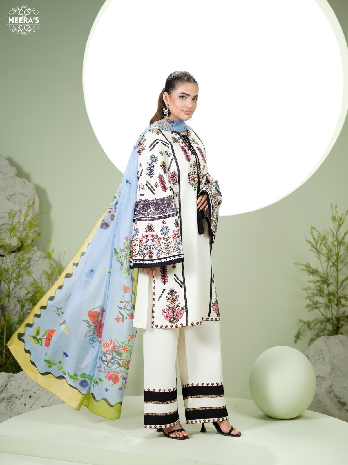 HSS-1157 - Readymade Heeras Suit - Memsaab Online