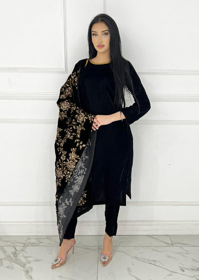 ASBC-02 - Black - Readymade Asma Winter Velvet Suit 2025 - Memsaab Online