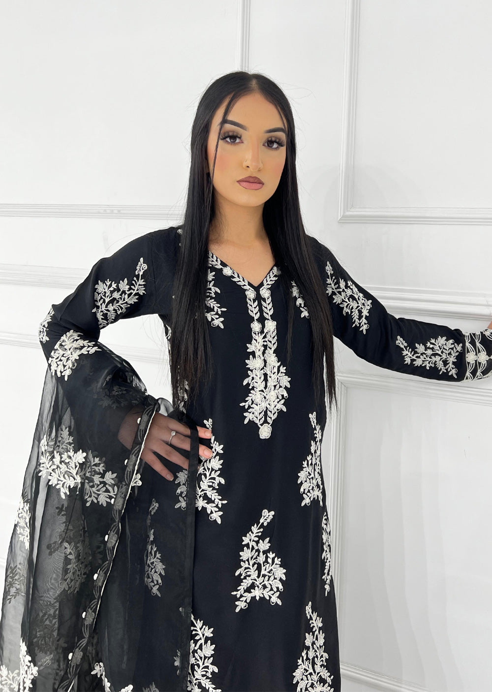 HK283 - Resha - Black Mother & Daughter Linen Double Layer Suit - Memsaab Online