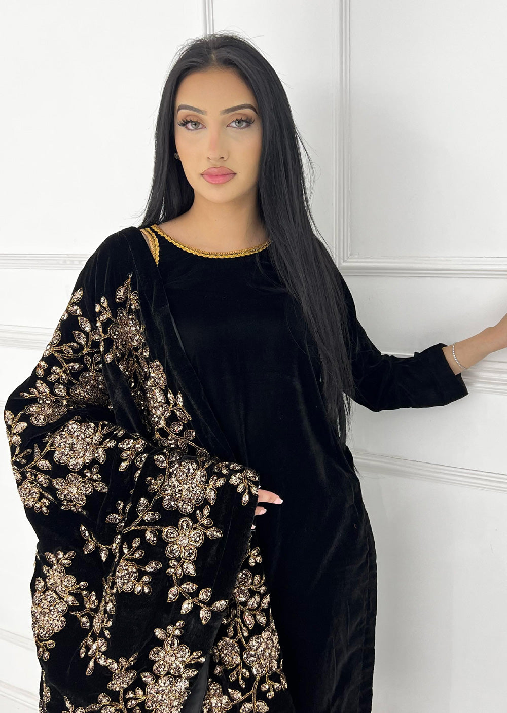 ASBC-02 - Black - Readymade Asma Winter Velvet Suit 2025 - Memsaab Online