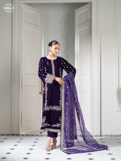 HSS-1152 - Readymade Luxury Velvet Heeras Suit - Memsaab Online