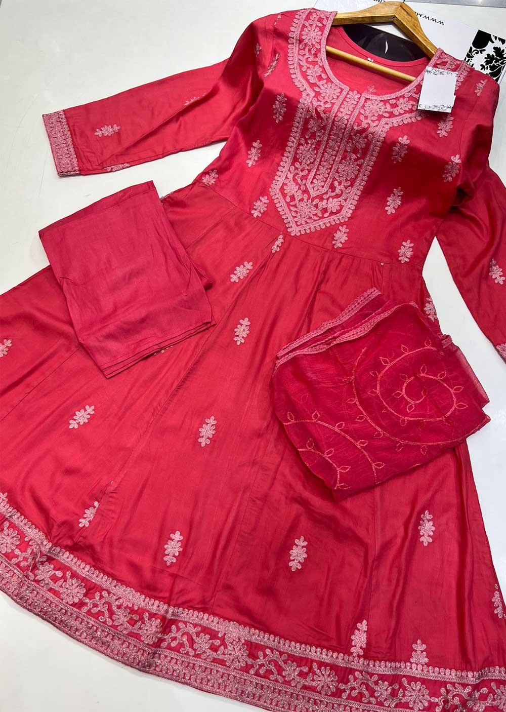 RGZ99927 Coral Pink Linen Readymade Suit - Memsaab Online