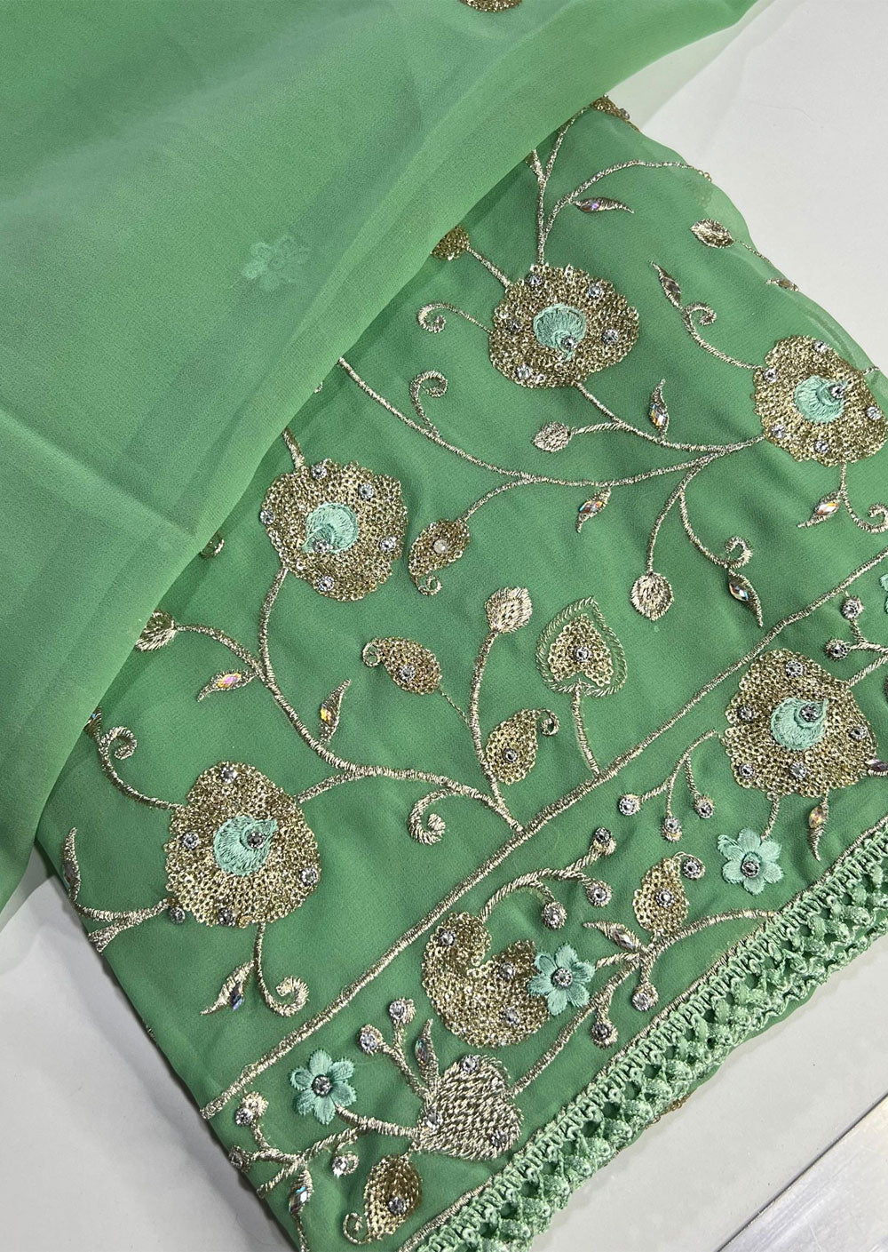 D7511 Green Unstitched Georgette Suit - Memsaab Online