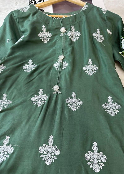 RGZ4017 Lilly - Green Readymade Linen Suit - Memsaab Online