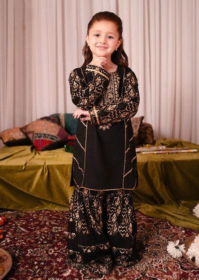 Hoorain - Readymade Kids Suit by Garnet 2022 - Memsaab Online