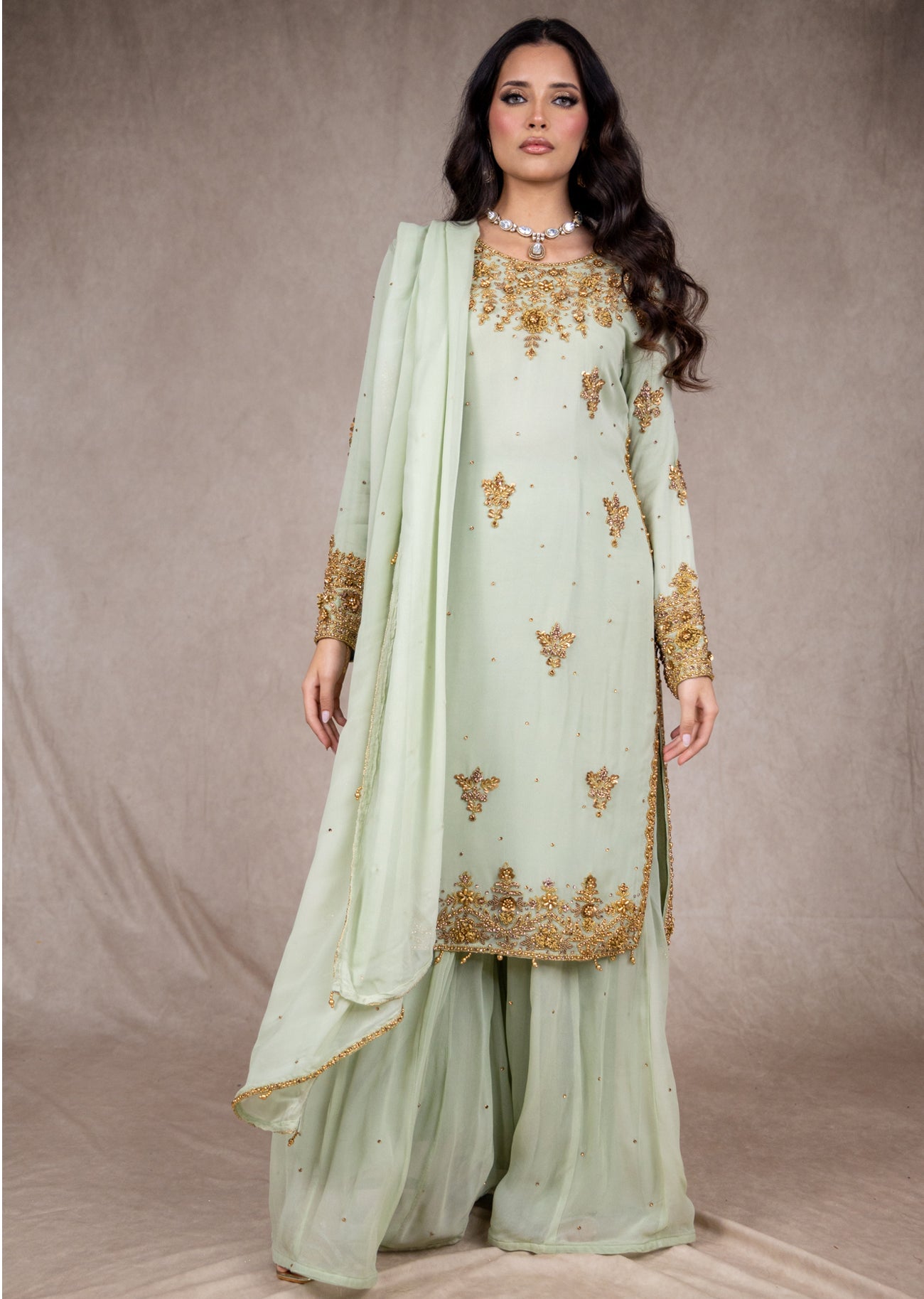 SRB2631 - Jaya -  Sehrish B Formals