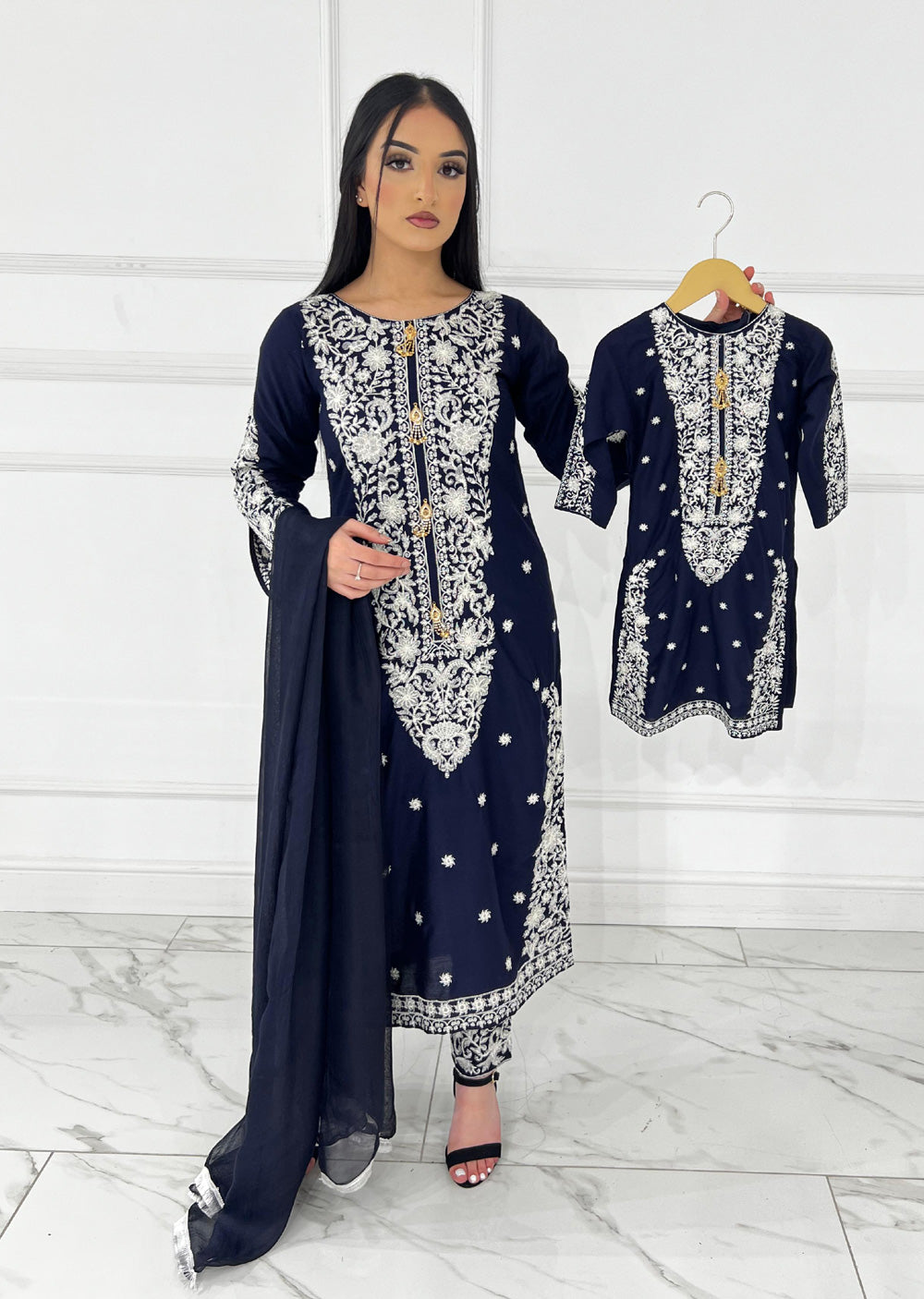 HK271 Jabeen - Navy Linen Oufit - Memsaab Online