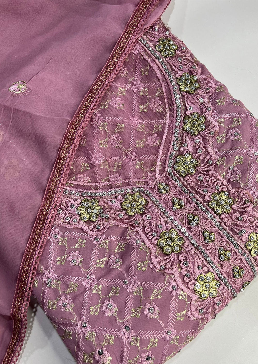 D7519 Pink Unstitched Georgette Suit - Memsaab Online