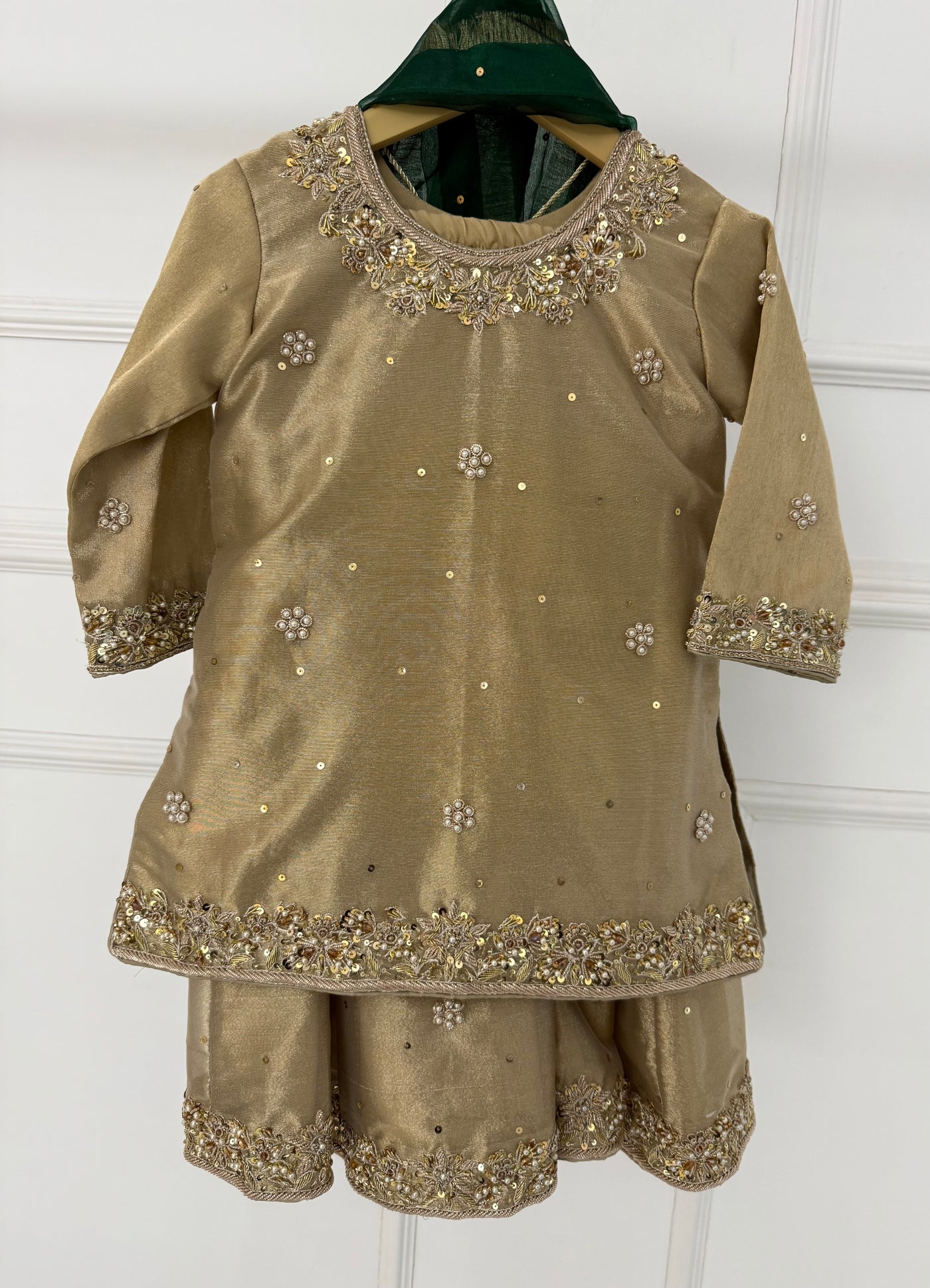 SRB1219  Fozia - Green - Readymade - Sehrish.B Designer