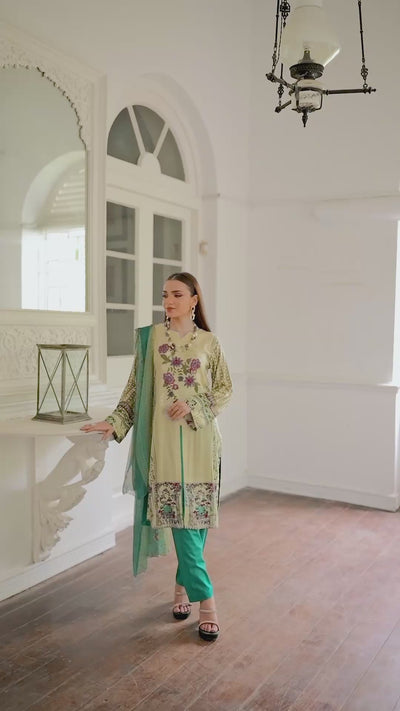 AMT48018 - Gold/Green Readymade Lawn Suit