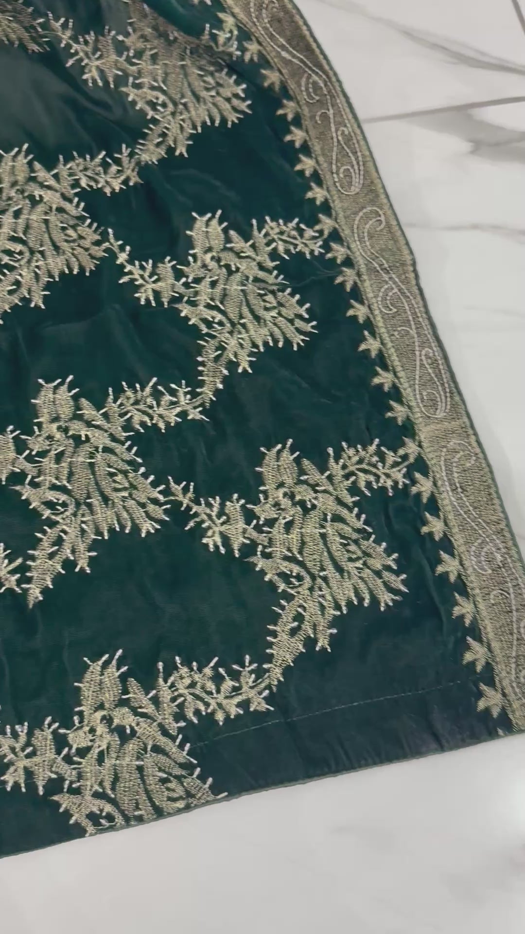 SMV102 Embroidered Velvet Shawl