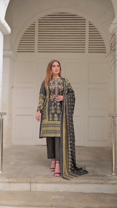 AMT48014 - Black/Gold Readymade Lawn Suit