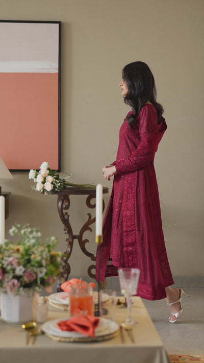 LNP-05 - Zhuri - Ready Made Gulaal Ella Lawn Collection 2025