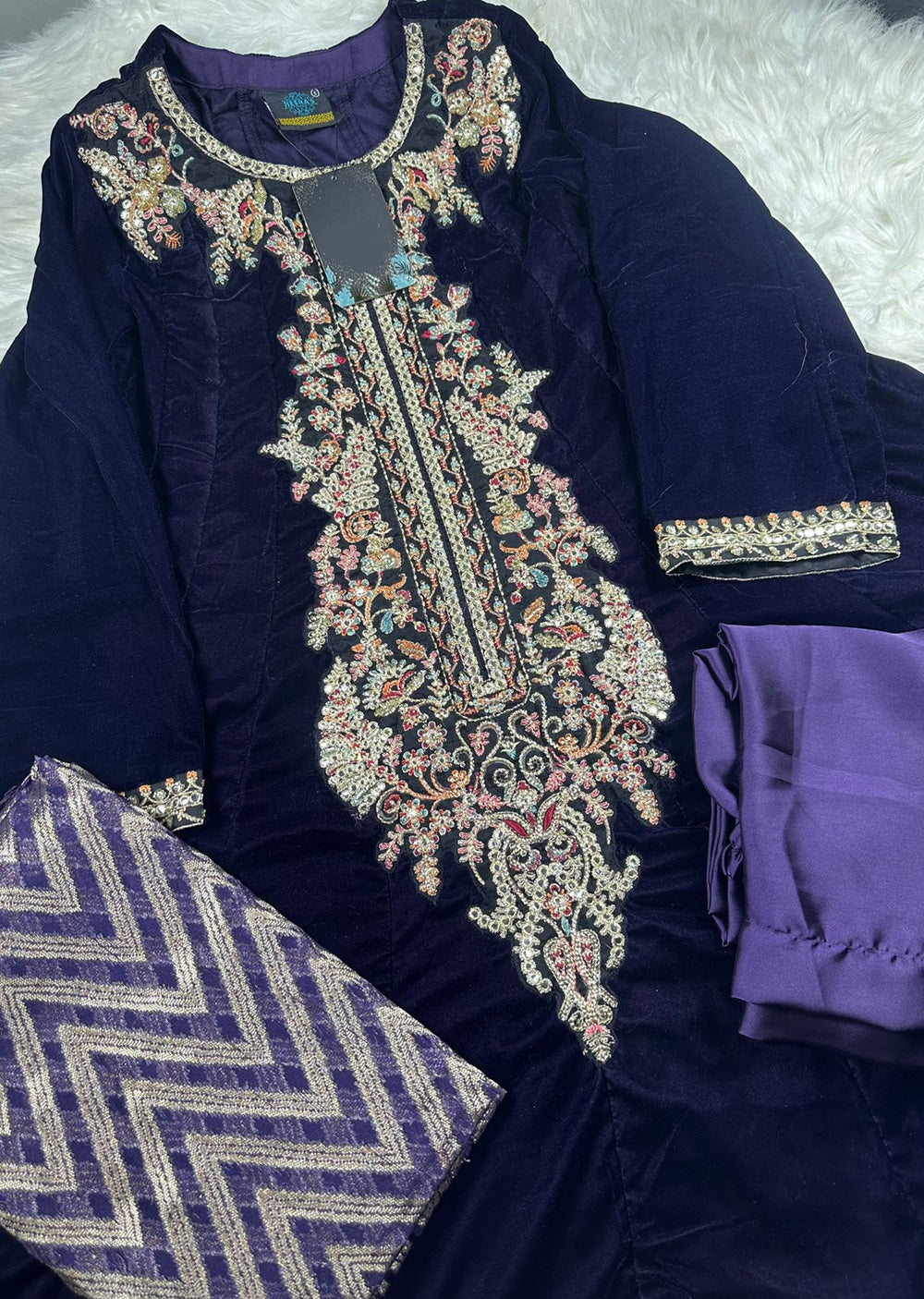 HSS-158 - Purple - Readymade Heeras Sapphire Velvet Majesty Suit - Memsaab Online