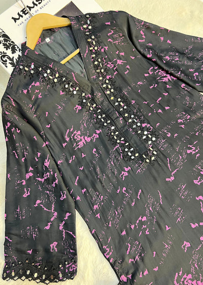 SMR3102 Yumna - Black/Purple Readymade Silk Suit - Memsaab Online