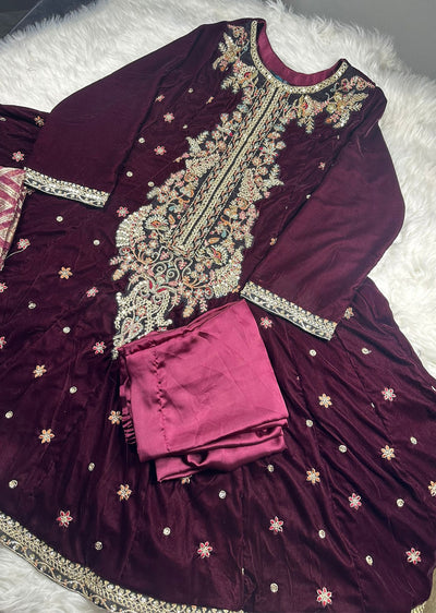 HSS-158 - Red - Readymade Heeras Sapphire Velvet Majesty Suit - Memsaab Online