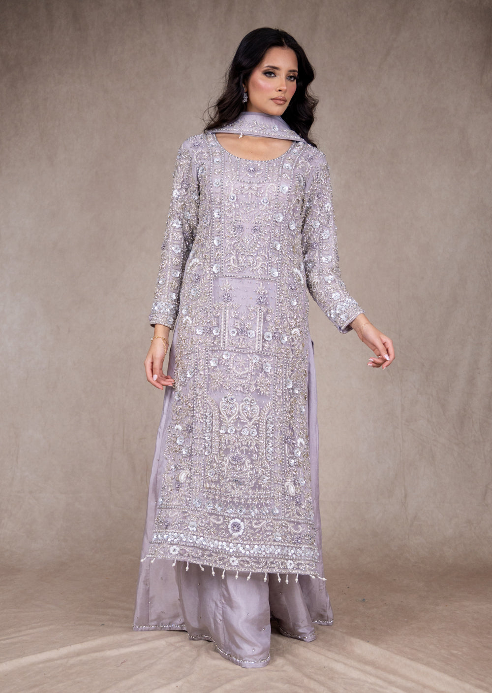 SRB2604 Mahnoor Sehrish B Formals