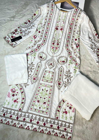 HK272 Zulm - White Linen Oufit - Memsaab Online