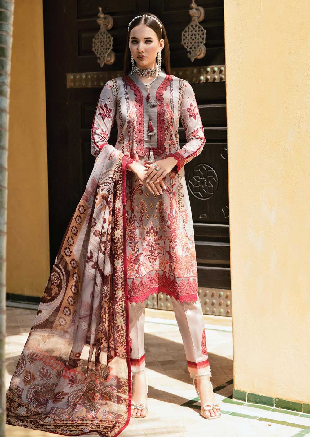 GML-10-R - Zaavail - Readymade - Gulaal Lawn Collection 2023 - Memsaab Online