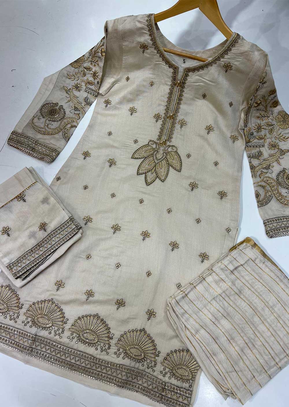 KLD134 Gold Readymade Linen Suit - Memsaab Online