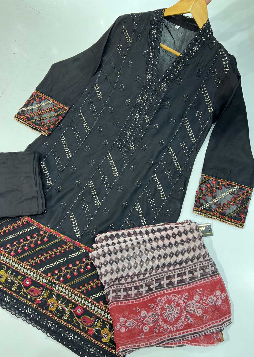KLD136 Black Readymade Linen Suit - Memsaab Online