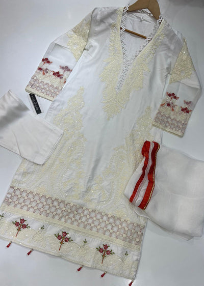 HK138 Guzarish White Readymade Linen Suit - Memsaab Online