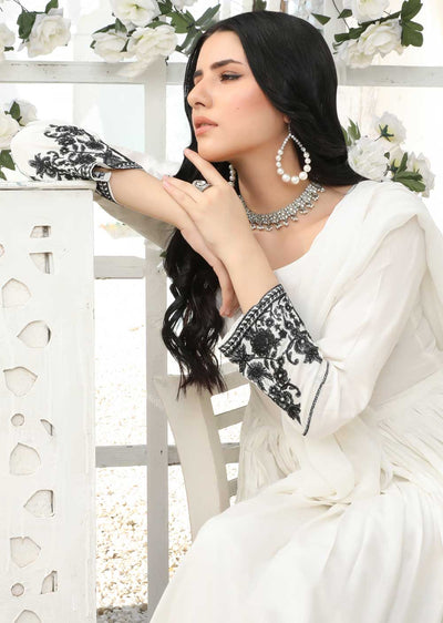 HK157 Gulsoom - Readymade White Linen Dress - Memsaab Online