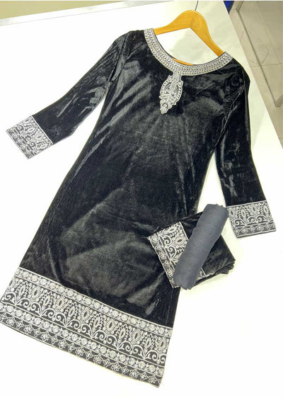 RGZ789 Black Readymade Embroidered Velvet Suit - Memsaab Online