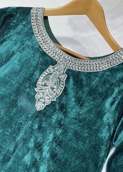 RGZ789 Green Readymade Embroidered Velvet Suit - Memsaab Online