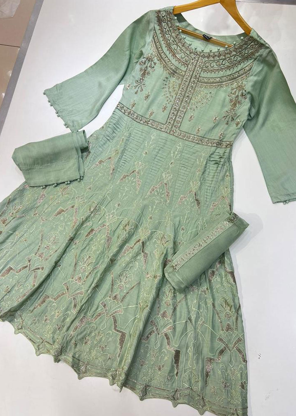 ZN3016 - Green Readymade Lawn Embroidered Dress - Memsaab Online