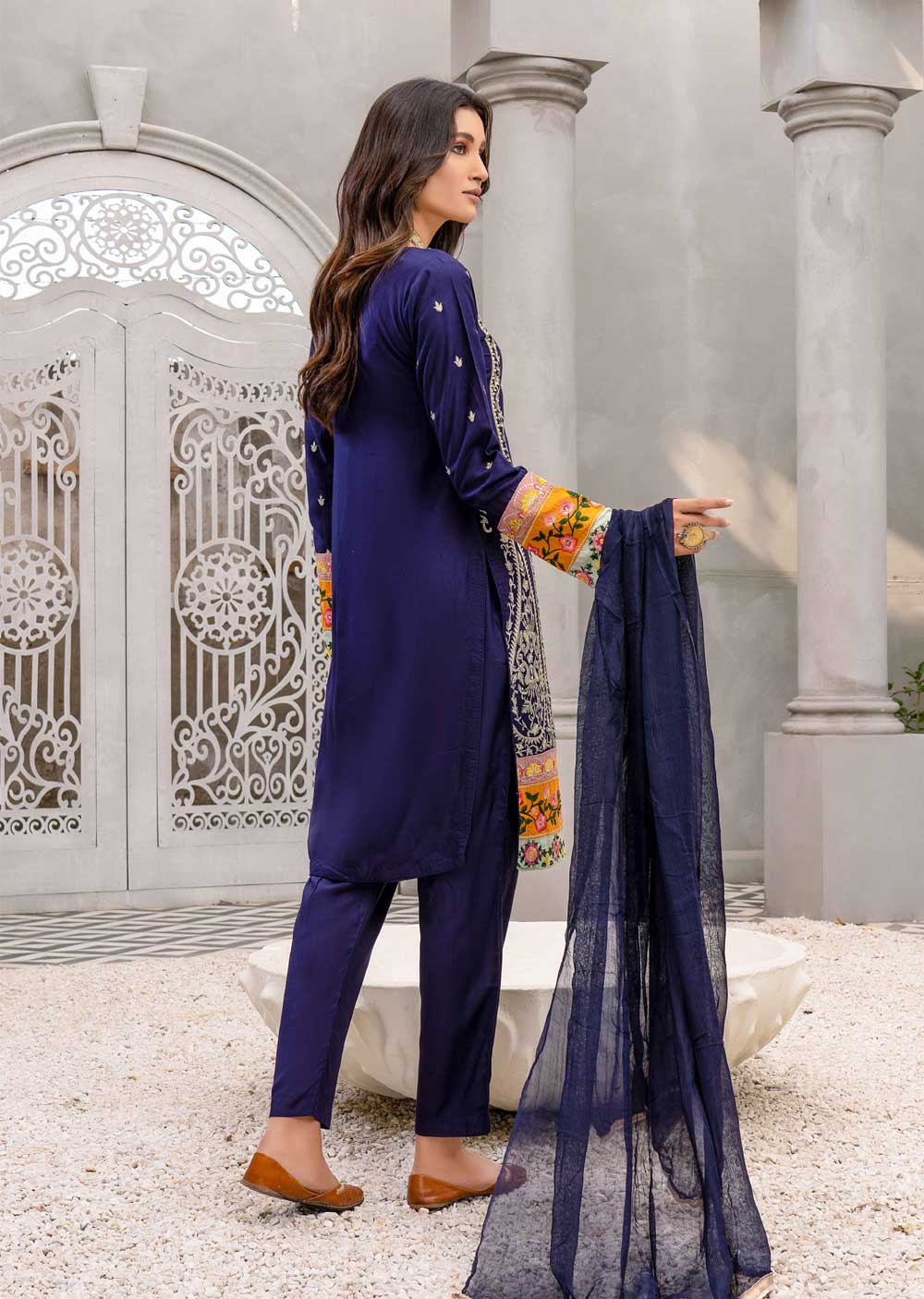 HK150 Rohnak Blue Readymade Linen Suit - Memsaab Online