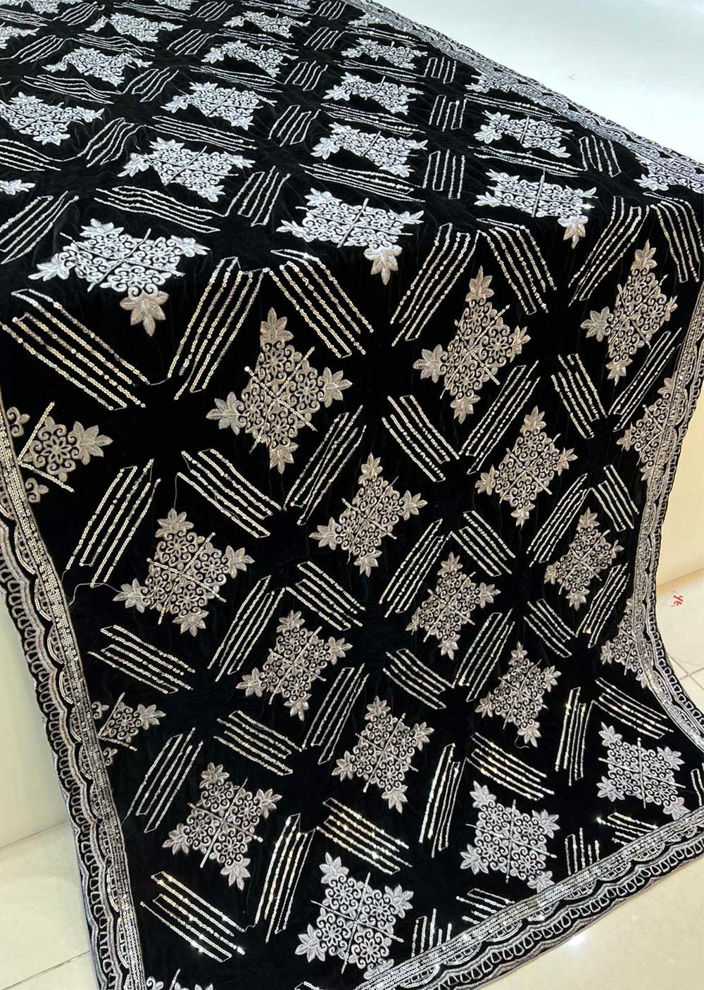 DXV501 Black Embroidered Velvet Shawl - Memsaab Online
