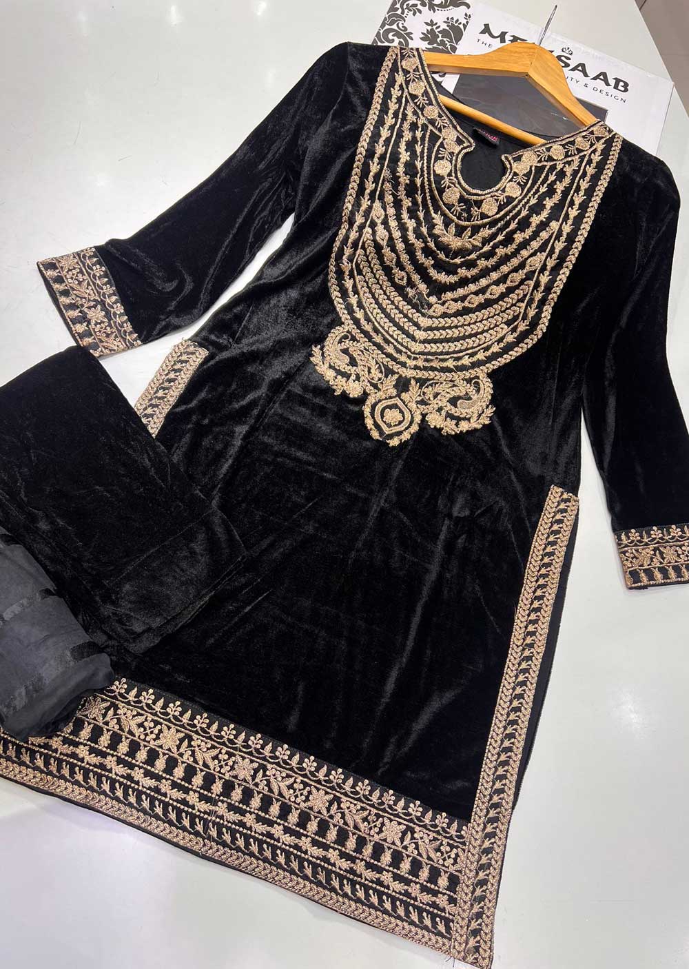 RGZ801 Black Readymade Velvet Suit - Memsaab Online