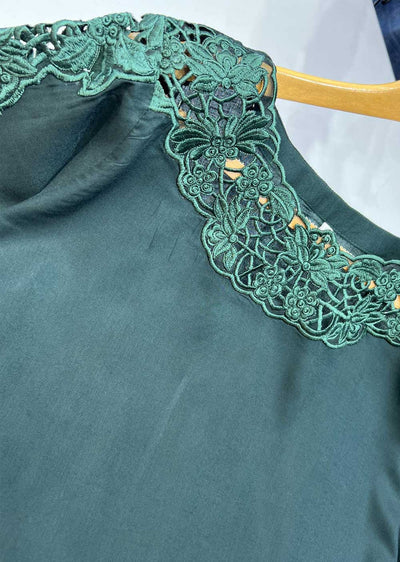 RGZ839 Green Embroidered Kurti - Memsaab Online