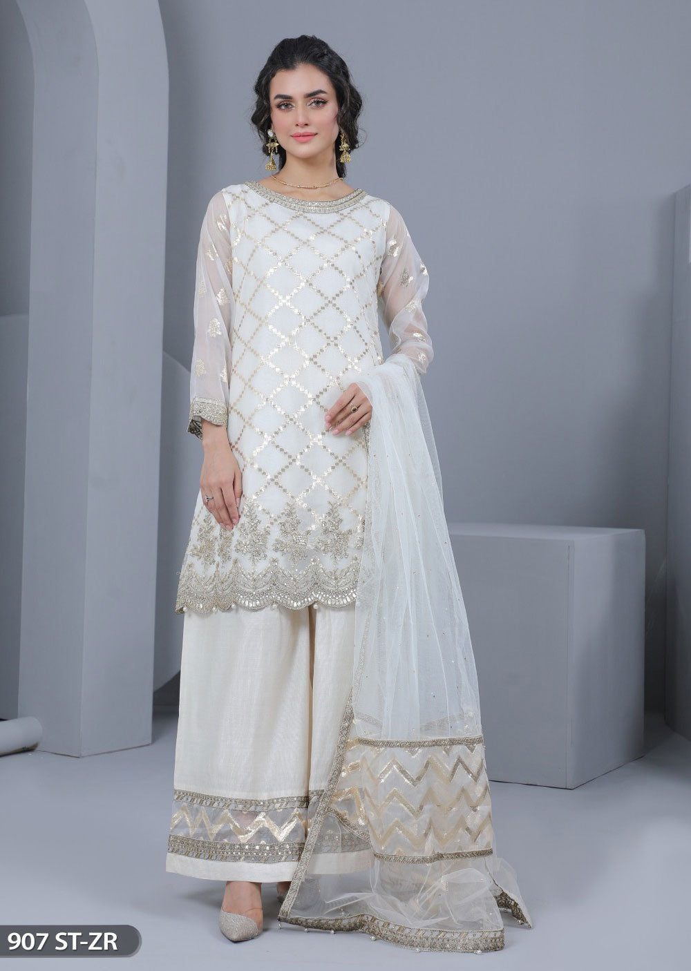 907 - Readymade Sha Posh Suit - Memsaab Online