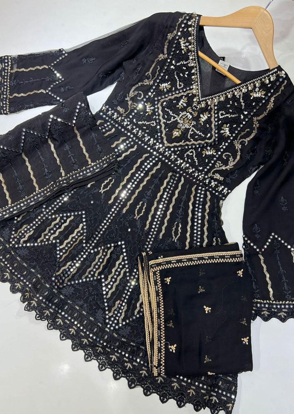 PS0790 Readymade Black Chiffon Dress - Memsaab Online