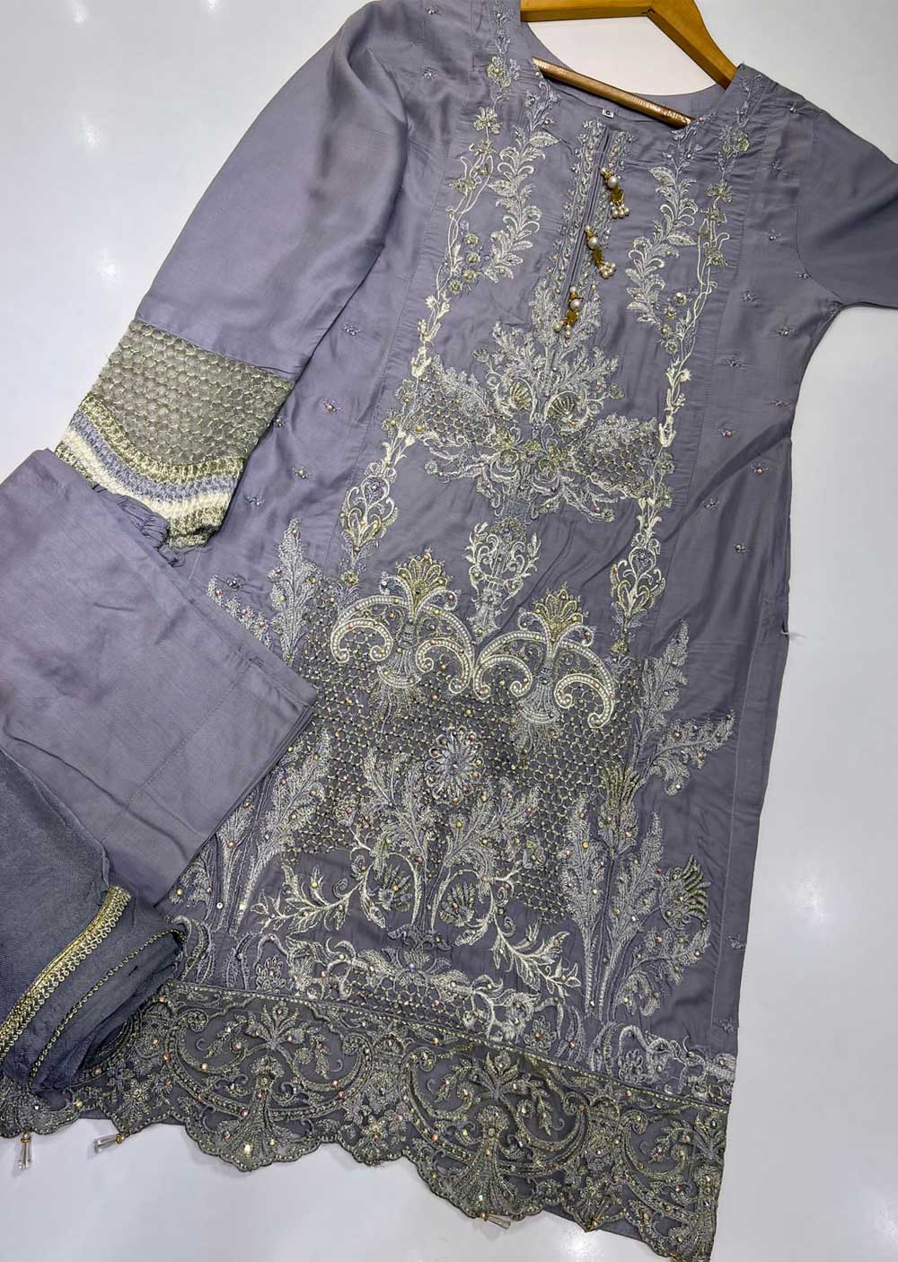 RGZ716 Grey Readymade Linen Suit - Memsaab Online