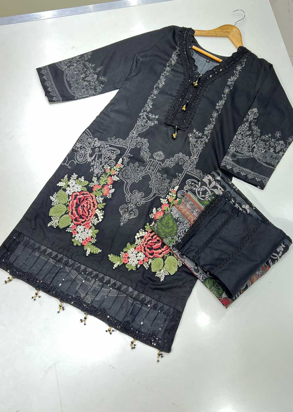 MCL-02 - Readymade Dhanak - Maria B Inspired Winter Suit – Memsaab