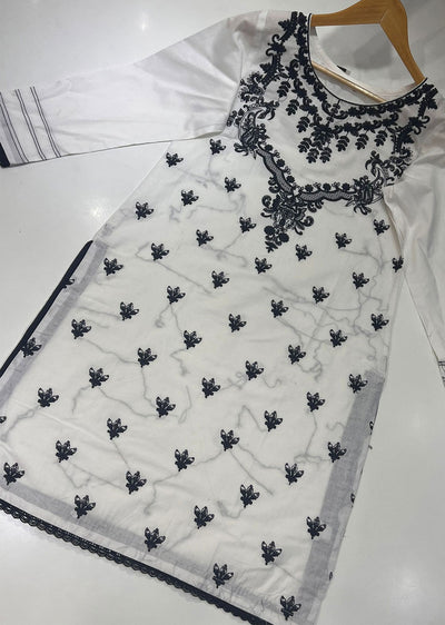 ZA782 Readymade White Lawn Kurti - Memsaab Online